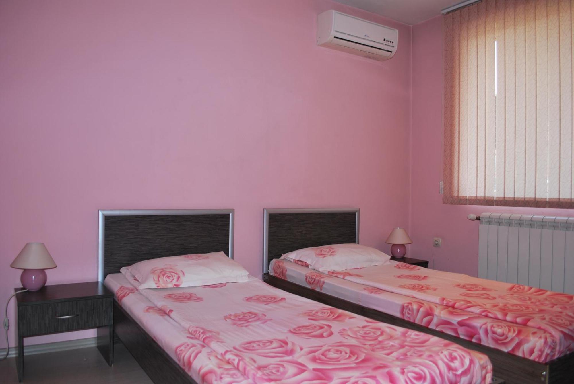 Hotel Milenium صوفيا المظهر الخارجي الصورة
